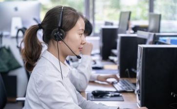 客服岗的自我评价8篇
