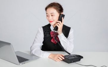 客服年终总结及明年计划8篇