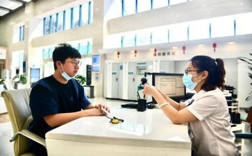 前台人员的工作总结6篇