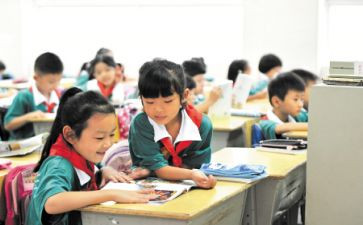 区三好学生自我鉴定7篇