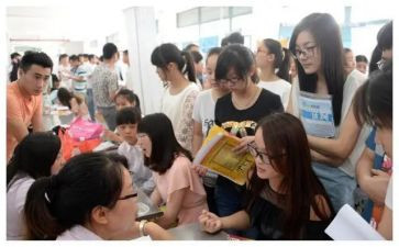 小学校聘个人总结7篇