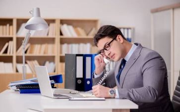 半年销售个人总结8篇