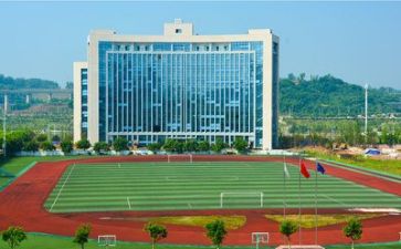 学校实习生自我鉴定8篇
