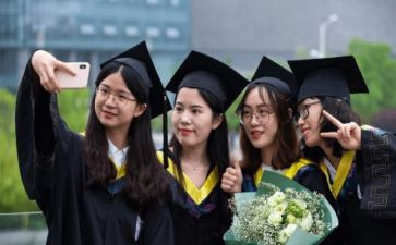 研三学年自我总结精选8篇