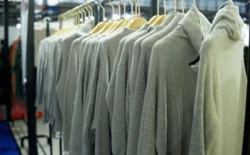 卖衣服的工作总结5篇