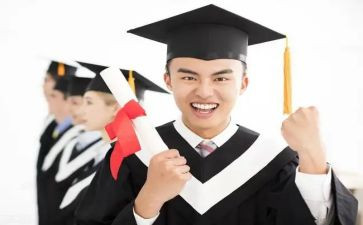 求职面试的自我介绍应届生7篇